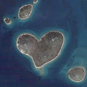 Island-heartOk